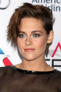 Kristen Stewart short asymmetric haircut