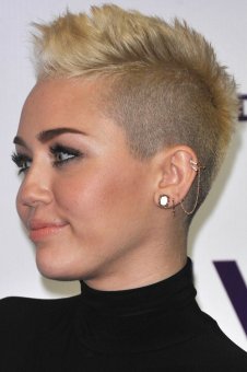 Miley Cyrus very short hairstyle