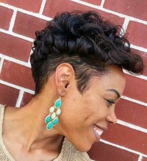 African American short fauxhawk hairstyle